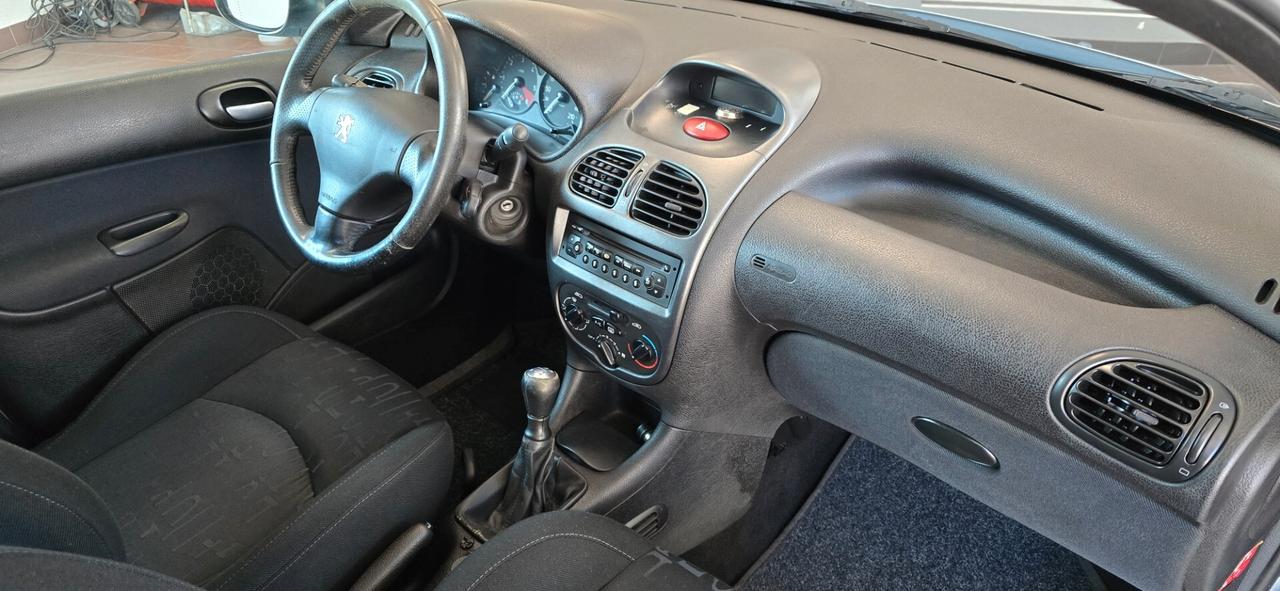 Peugeot 206 2.0 HDi NEOPATENTATI