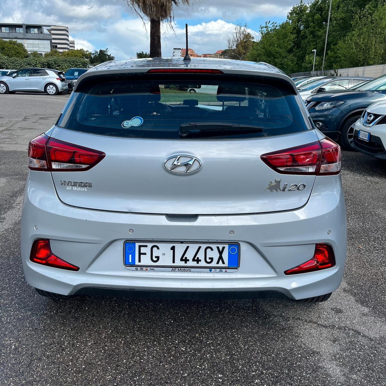 Hyundai i20 Coupé 1.4 CRDi 3 porte Login