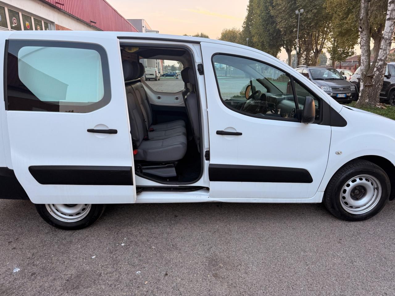 Peugeot Partner Tepee 1.6 HDi 75CV FAP Comfort