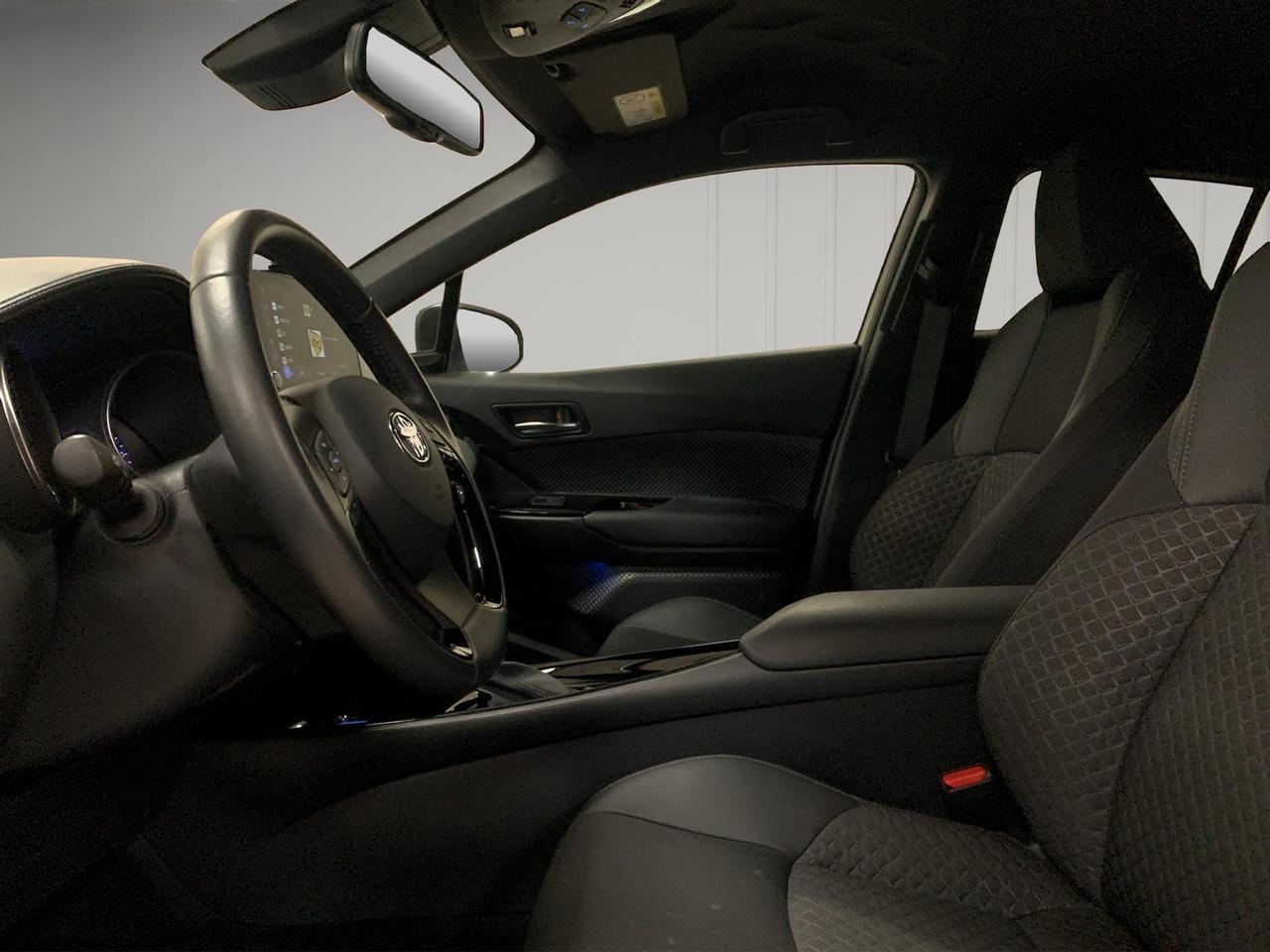 Toyota C-HR 2.0h Trend e-cvt