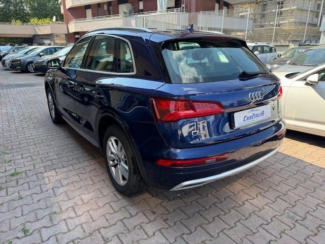 AUDI Q5 50 TFSI e quattro PHEV S tronic Business
