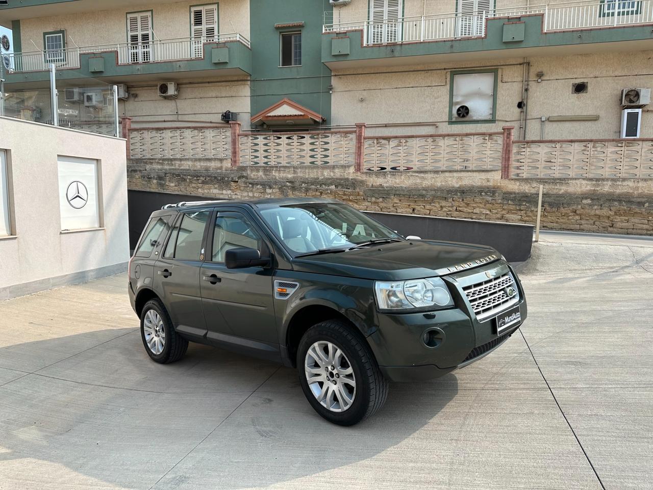 Land Rover Freelander 2.2 TD4 S.W. SE