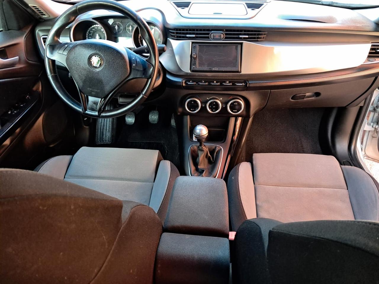 Alfa Romeo Giulietta 2.0 JTDm-2 140 CV Distinctive