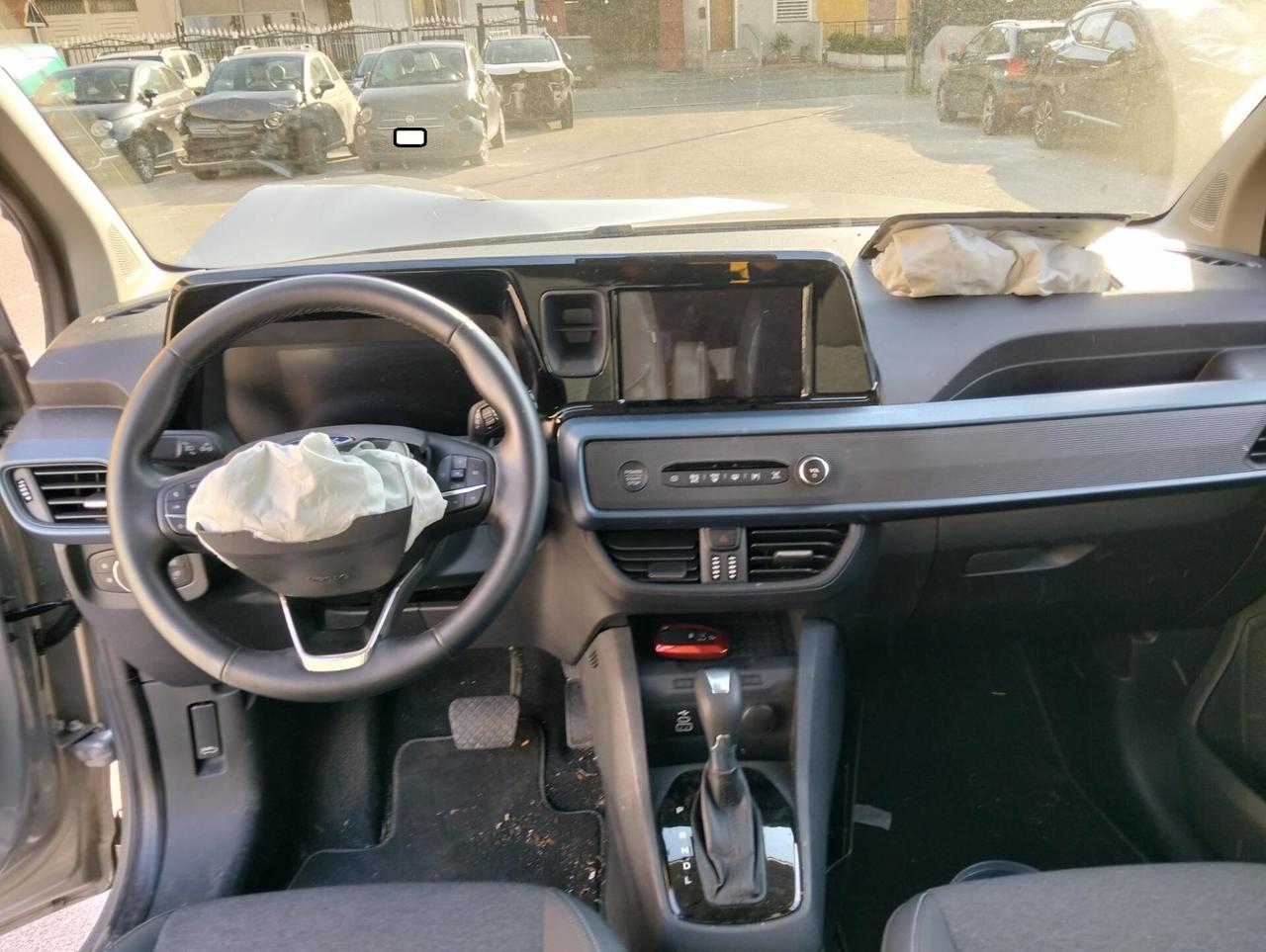 Ford Tourneo Courier 1.0 EcoBoost 2025 SINISTRATO