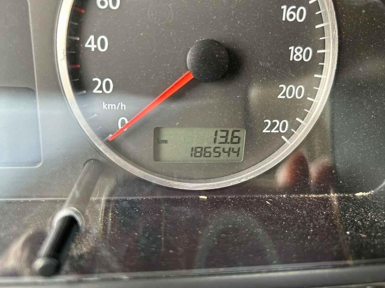 VOLKSWAGEN TRANSPORTER 2.5 TDI 130CV