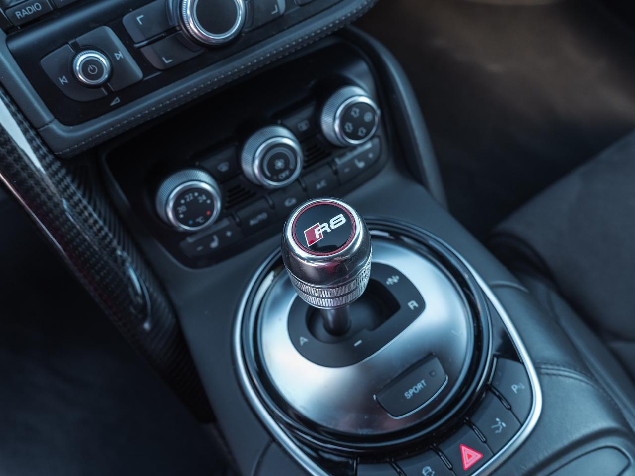 Audi R8 5.2 V10 FSI quattro S tronic
