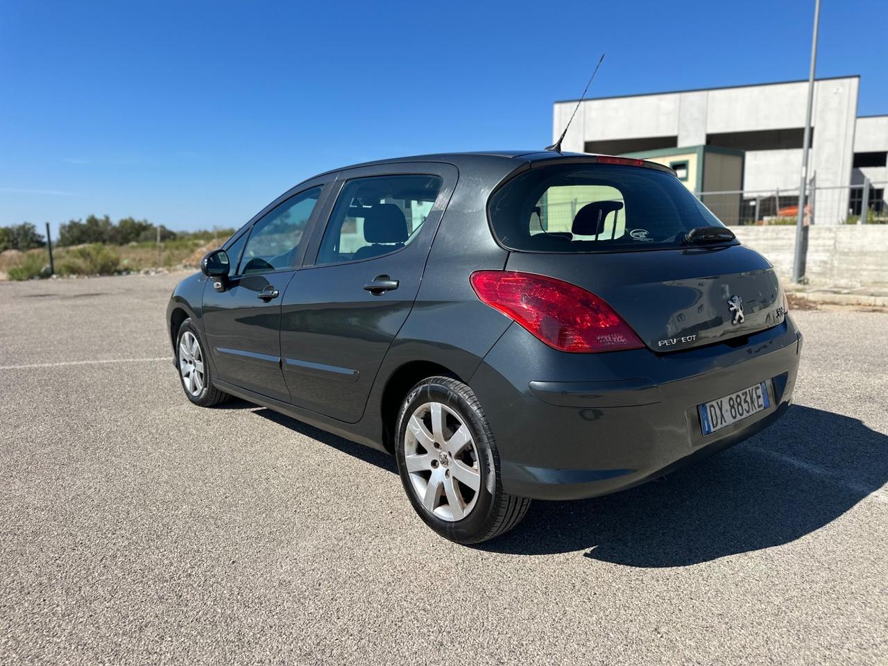 Peugeot 308 1.6 HDi 110CV 5p. Tecno (6 Marce)