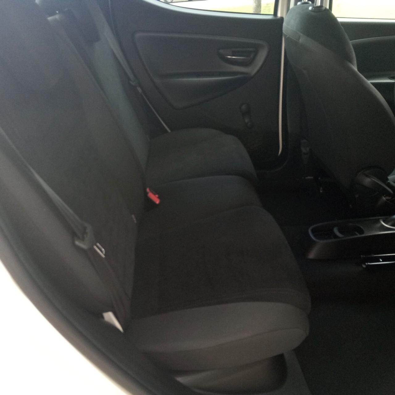 Lancia Ypsilon 1.2 69 CV 5 porte S&S Platinum