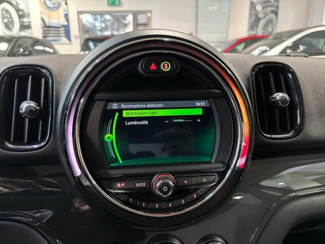 MINI Countryman 2.0 Cooper D Business Auto - Navi - Led -Pack Luci