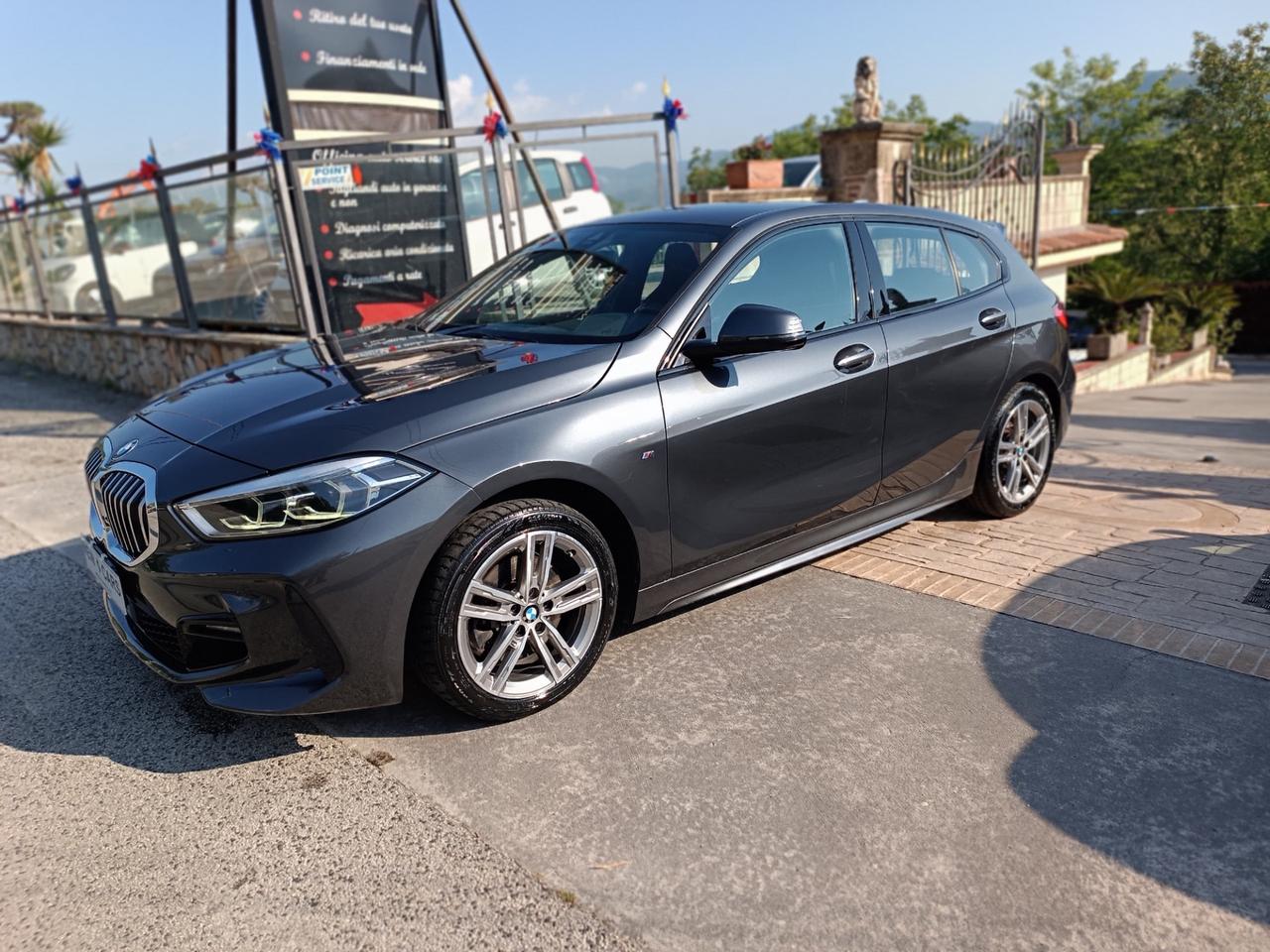 Bmw 118 118d 5p. Msport Exterior