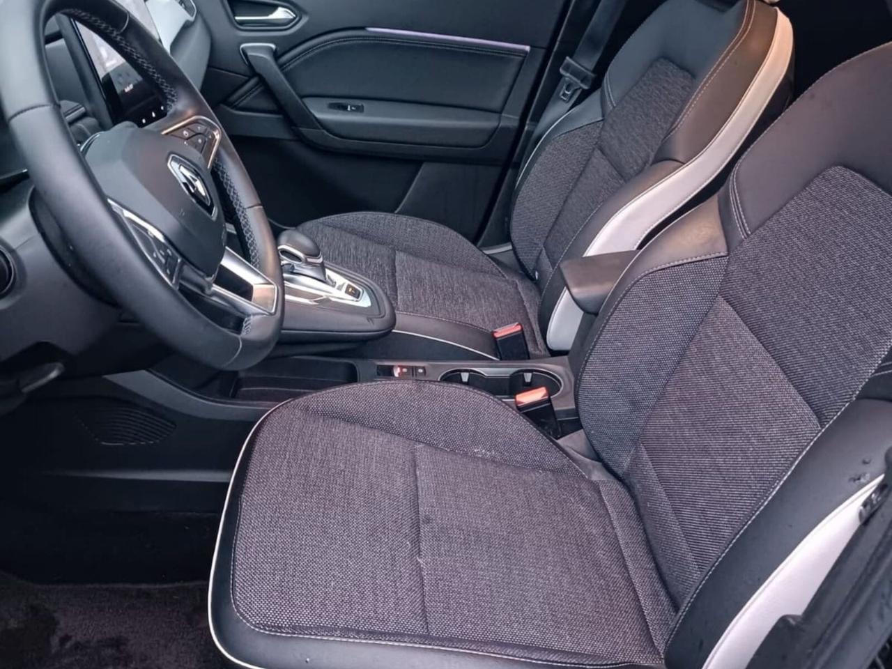 Renault Captur Full Hybrid E-Tech 145 CV Techno