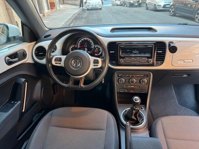 Volkswagen Maggiolino 1.6 TDI Design New Beetle