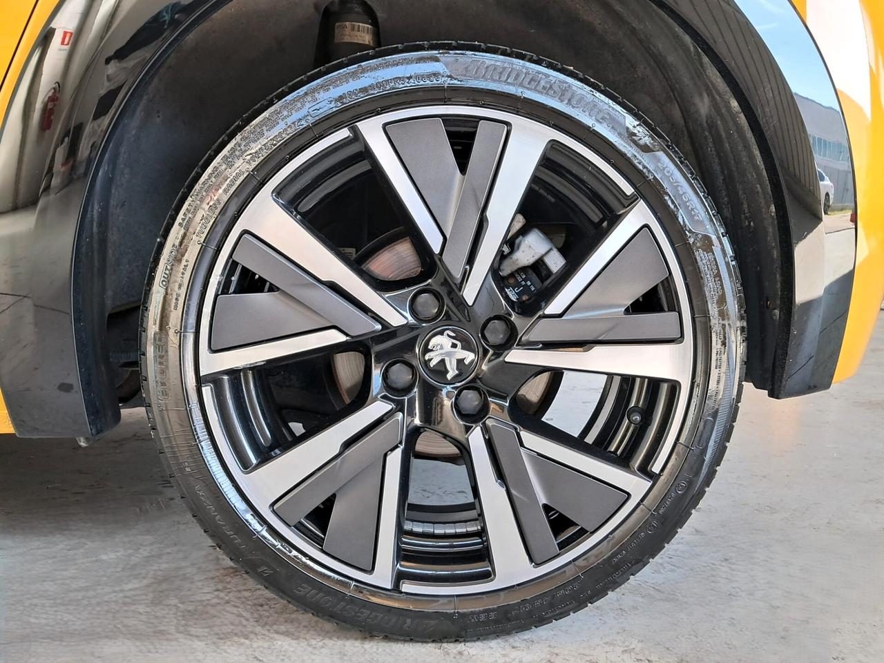 Peugeot 208 PureTech 100 Stop&Start 5 porte GT Line