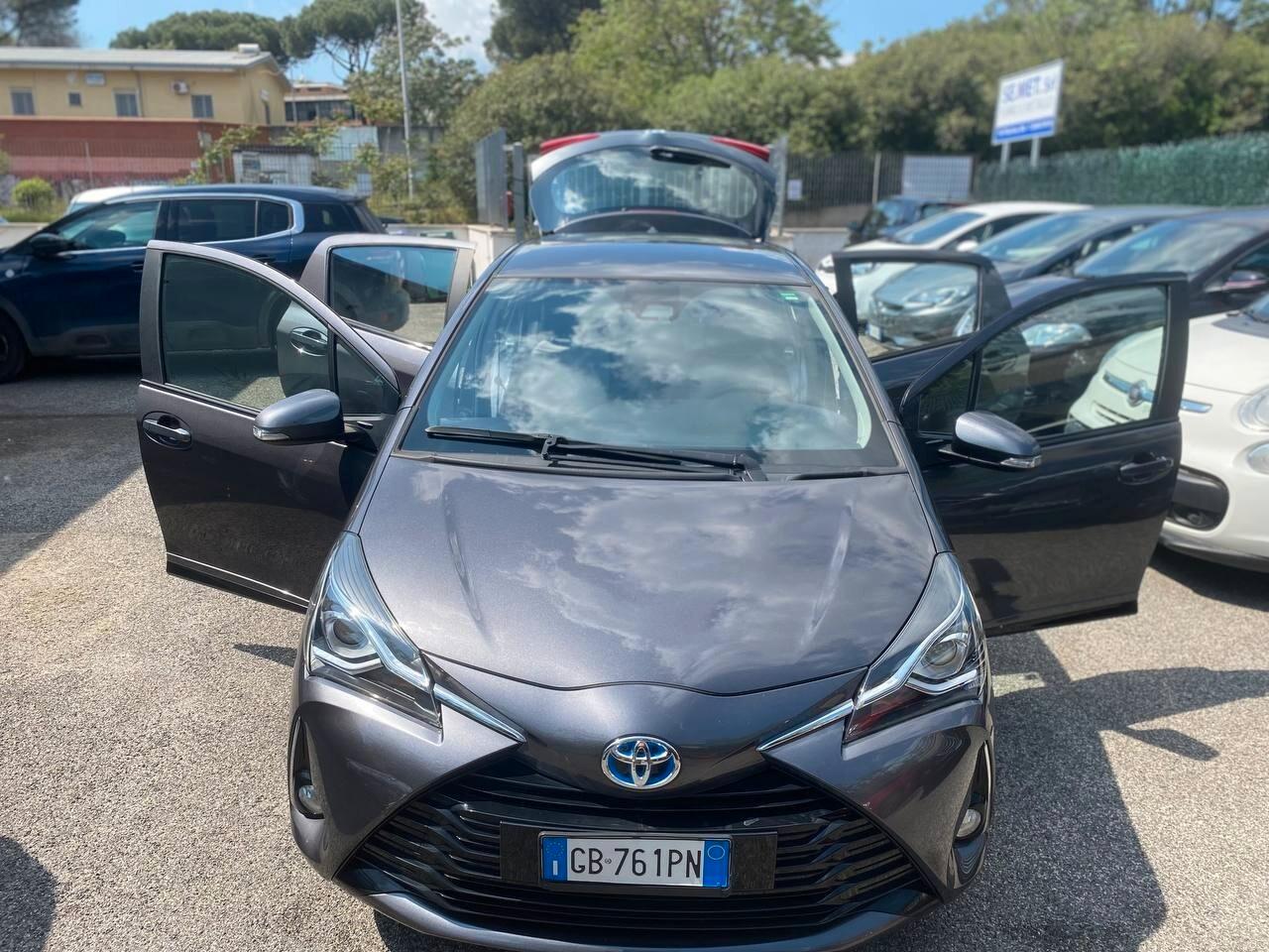 Toyota Yaris 1.5 Hybrid 5 porte Active