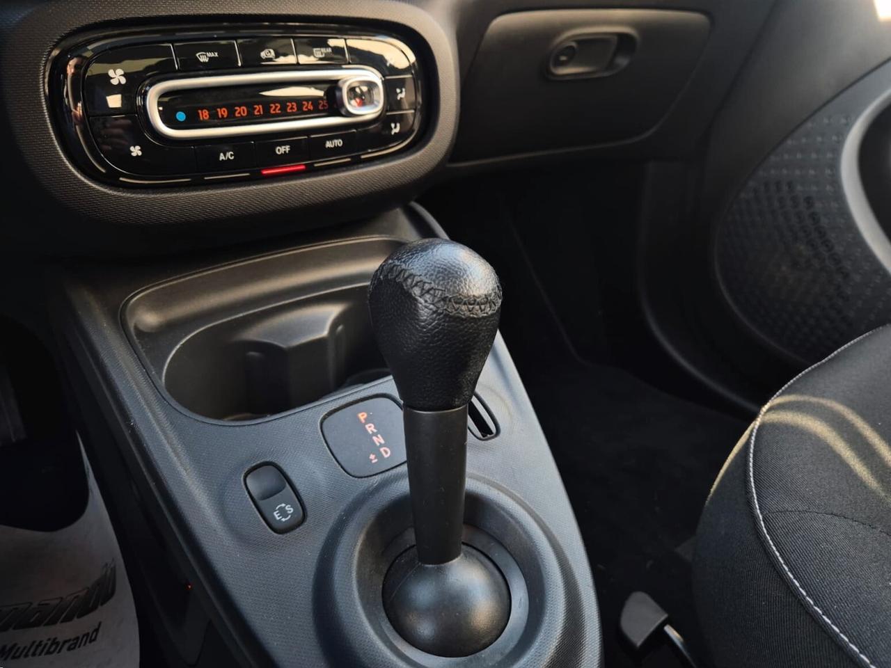 Smart ForFour Passion 1.0 70CV Twinamic