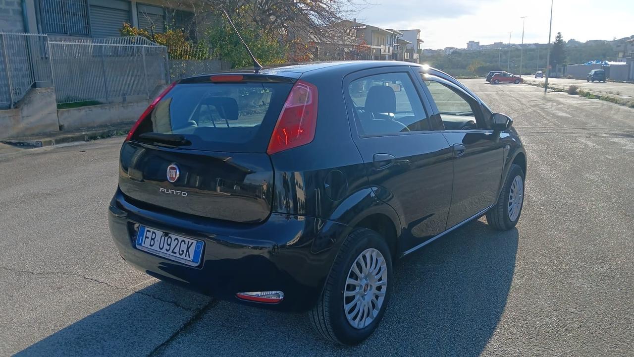 Fiat Punto 1.4 8V 5 porte Natural Power Lounge