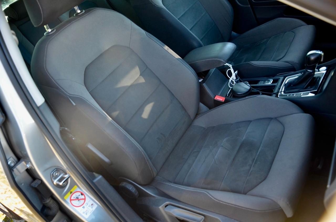 VOLKSWAGEN GOLF 1.5 TGI EXECUTIVE 131cv DSG, UFF ITALIANA, SERVICE CON FATTURE, EURO 6D, FARI FULL LED, NAVI, PERMUTE