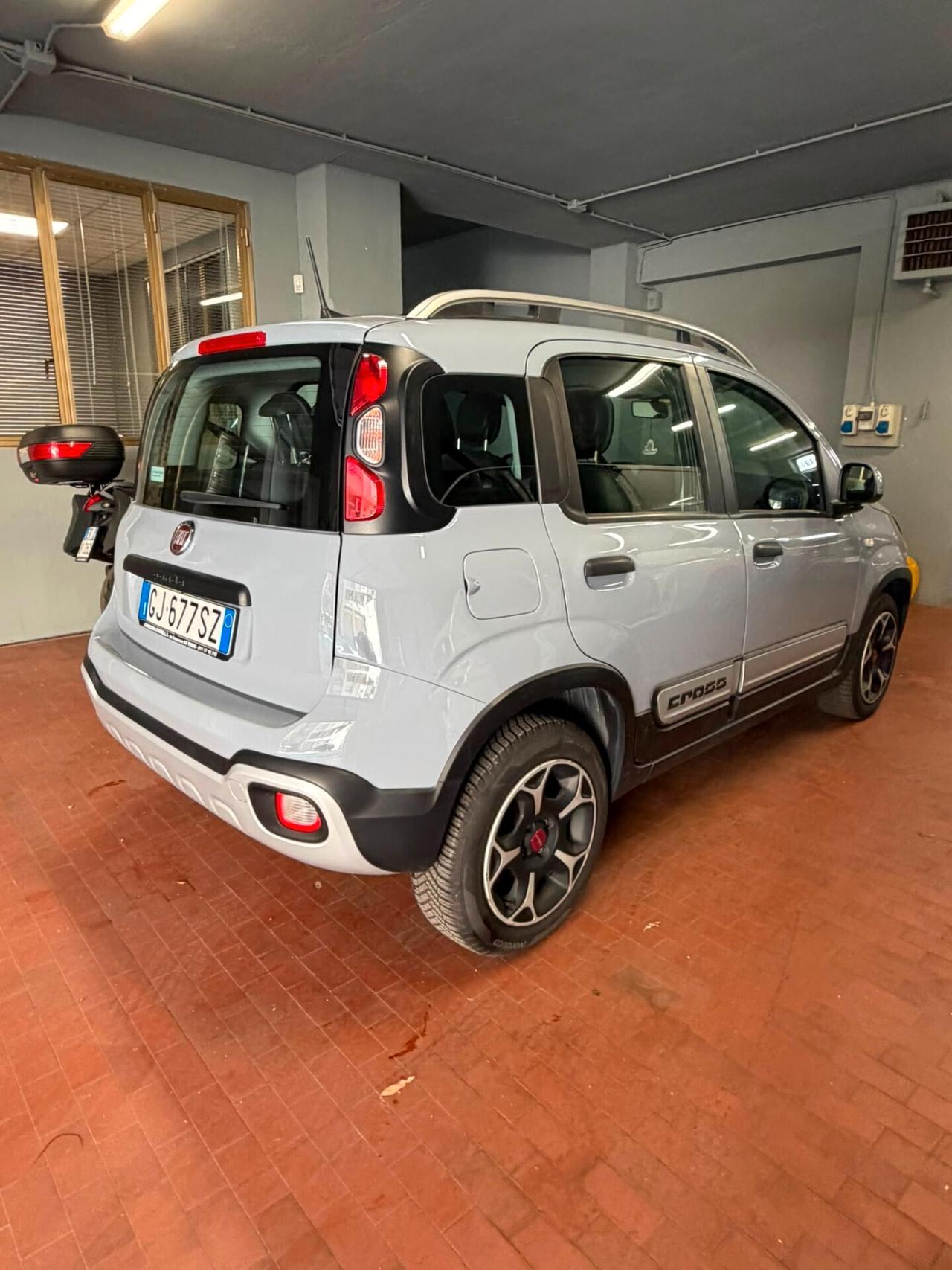 Fiat Panda 1.0 FireFly S&S Hybrid City Cross
