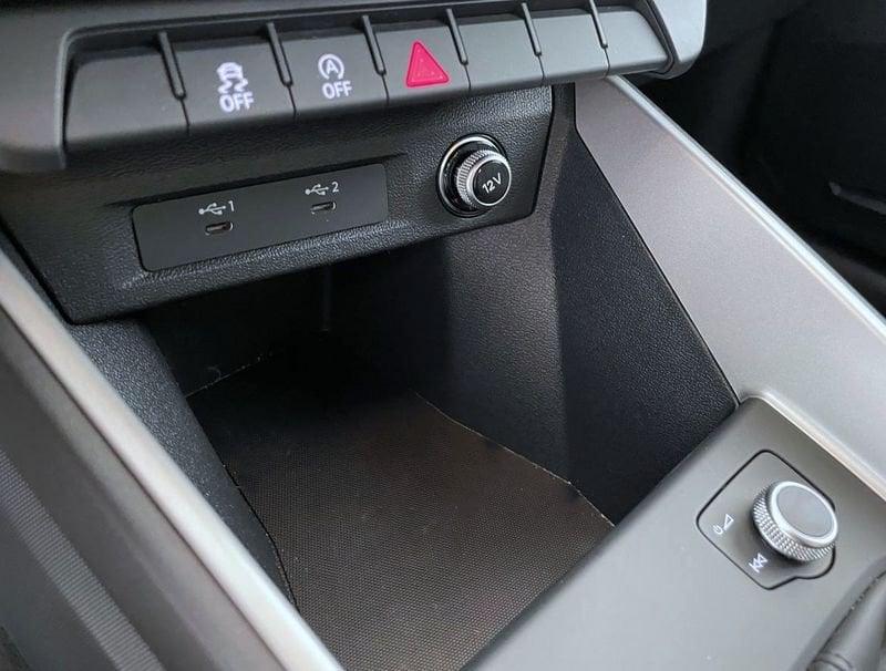 Audi A1 TFSI S Tronic Identity Contrast