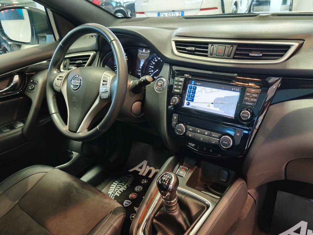 NISSAN Qashqai 1.6 dCi 2WD N-Connecta