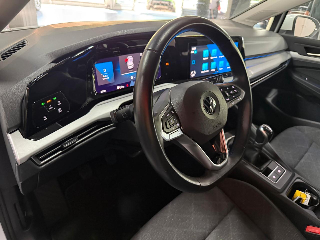 Volkswagen Golf 1.5 TSI ACT DSG 5p. Business BlueMotion Tech.