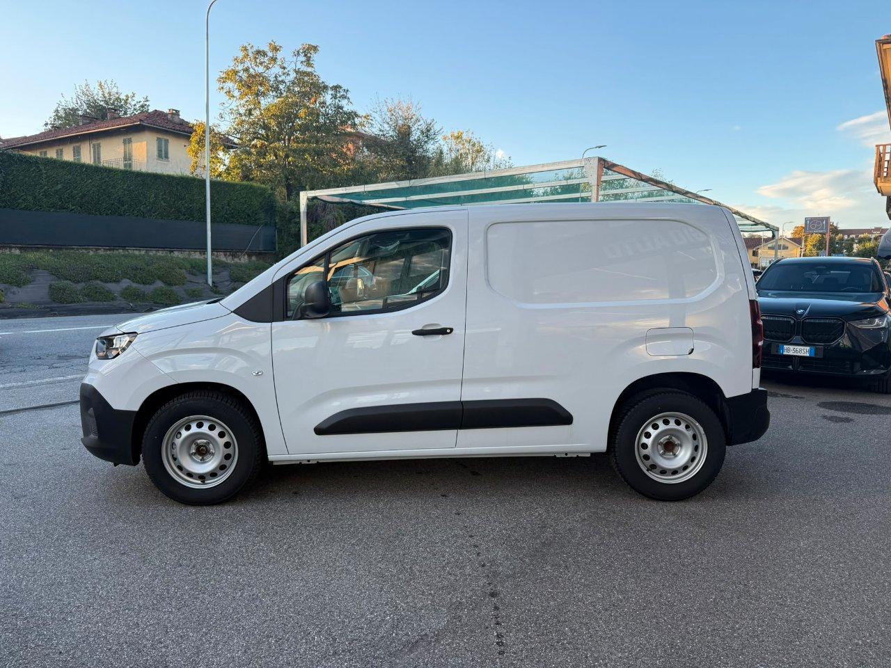 FIAT Doblo van M 1.5 diesel 100cv Business Pro 3 POSTI