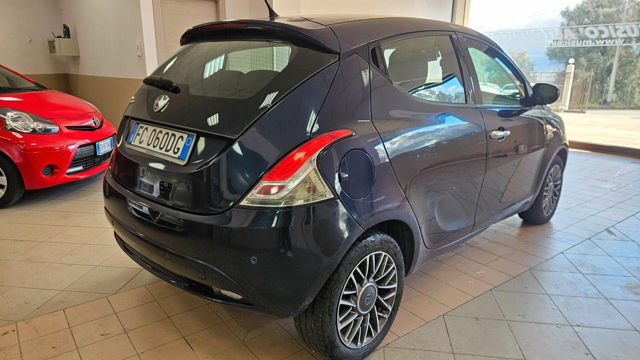 Lancia Ypsilon 1.3 MJT 16V 95 CV 5 porte S&S Platinum