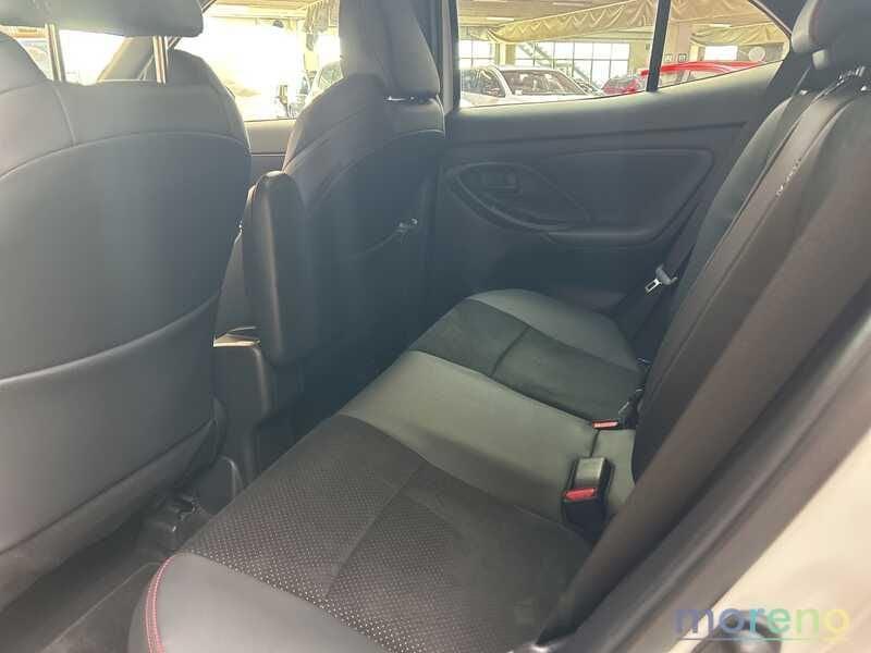 Toyota Yaris Cross 1.5h GR Sport fwd 130 CV e-cvt