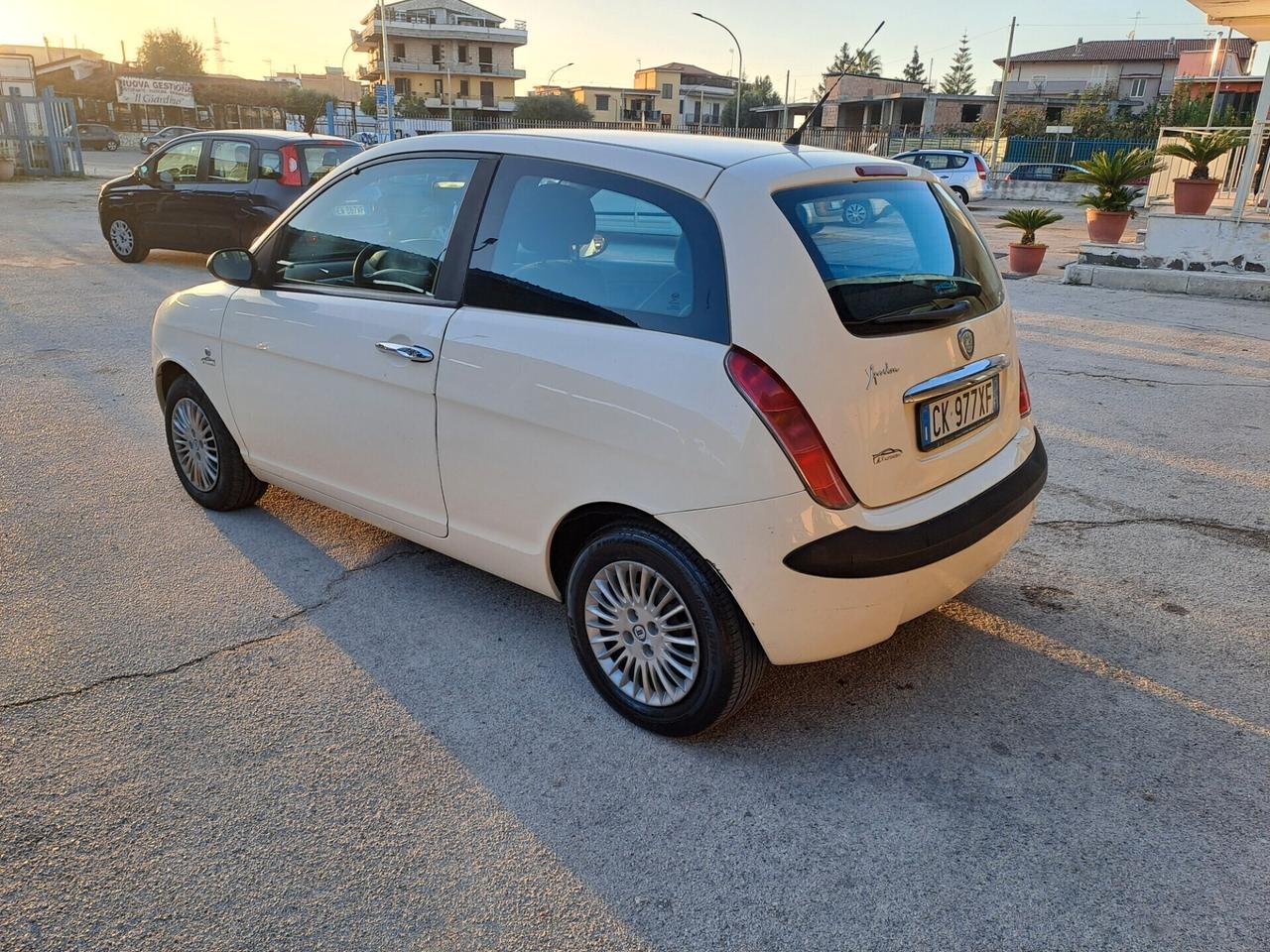 Lancia Ypsilon 1.2 Argento