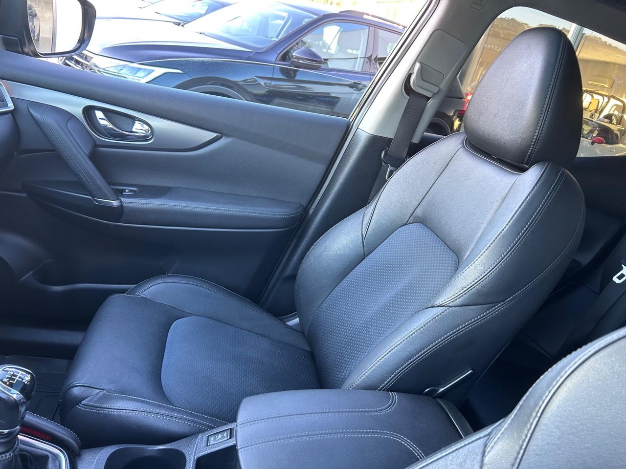 Nissan Qashqai 1.5 dCi N-Connecta 360