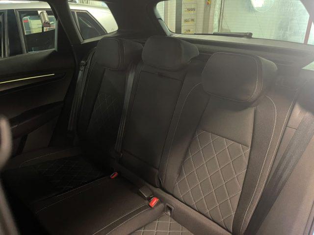 SKODA Karoq 2.0 TDI SCR DSG SportLine