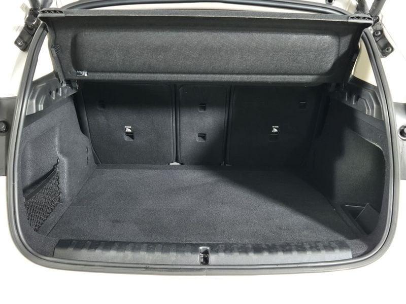 BMW X1 U11 sdrive18d X-Line auto