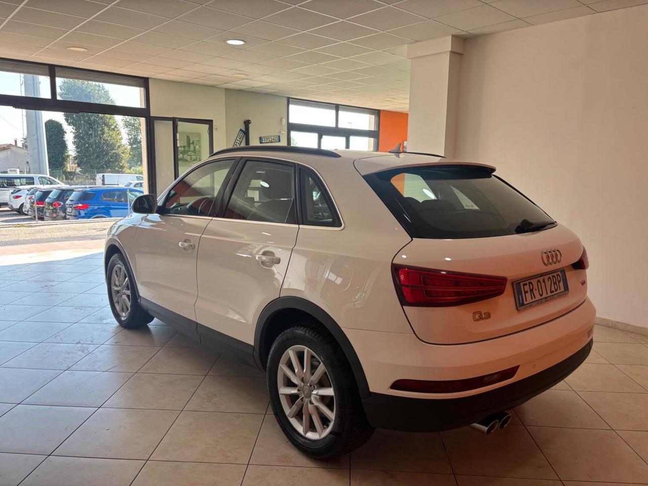 Audi Q3 2.0 TDI 120 CV Sport xeno navi automatica