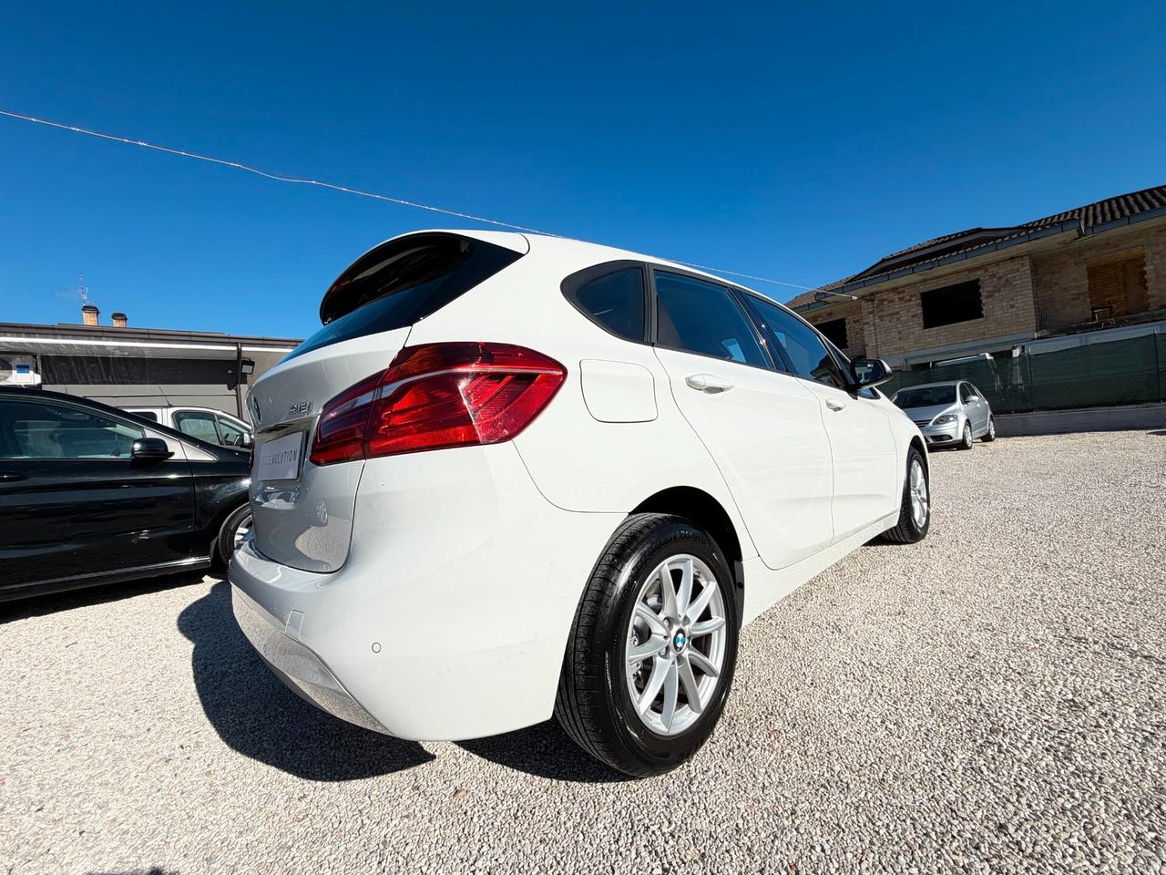 Bmw 218i Tourer 135 cv 14.565 km unico proprietario