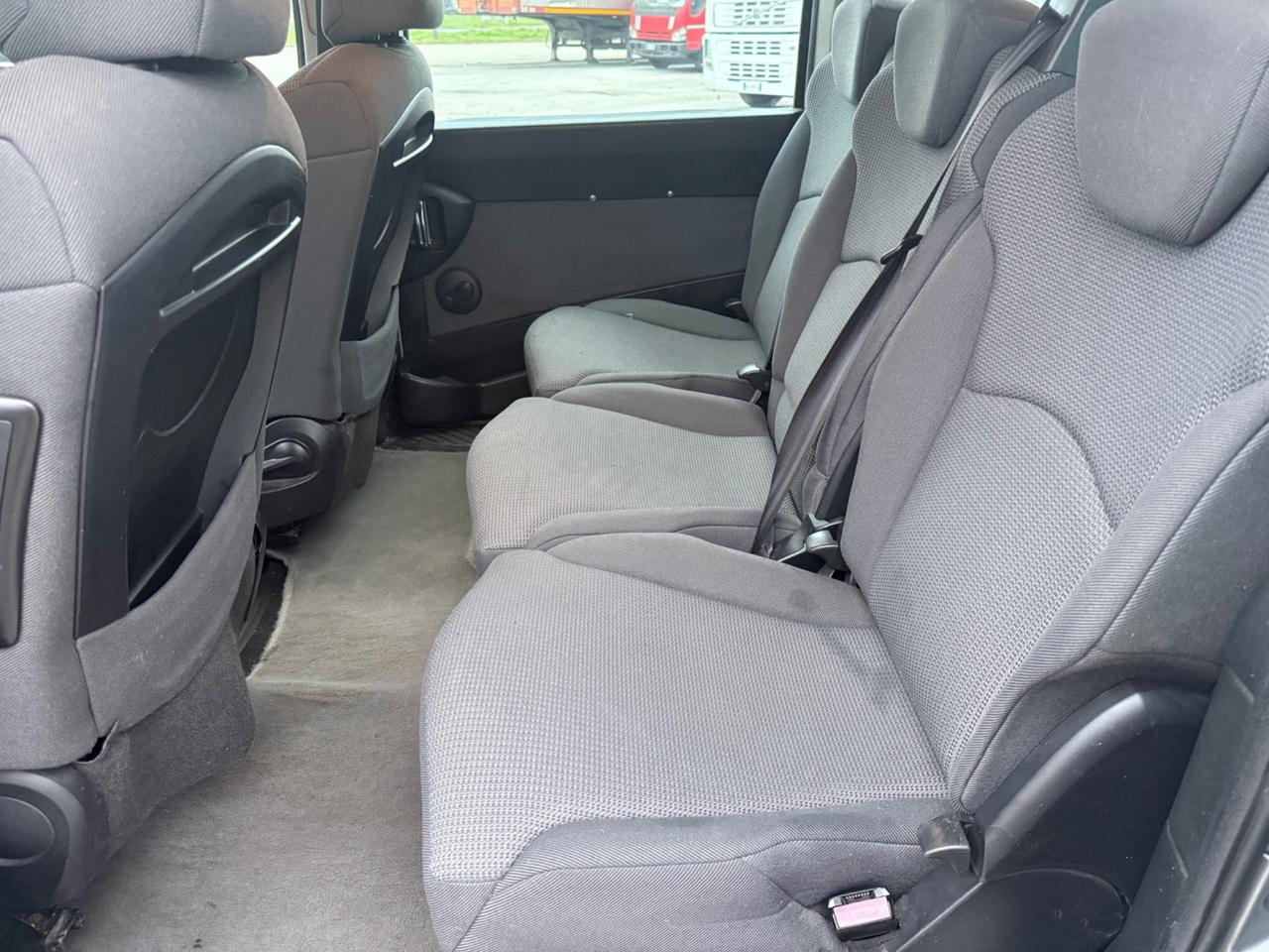 Peugeot 807 2.0 HDi FAP SV