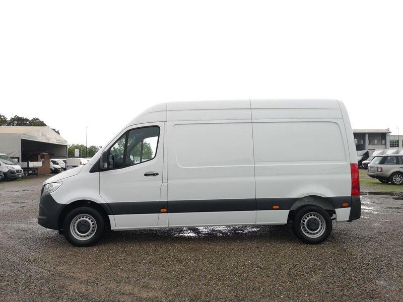 Mercedes-Benz Sprinter F39/33 311 CDI FWD TA