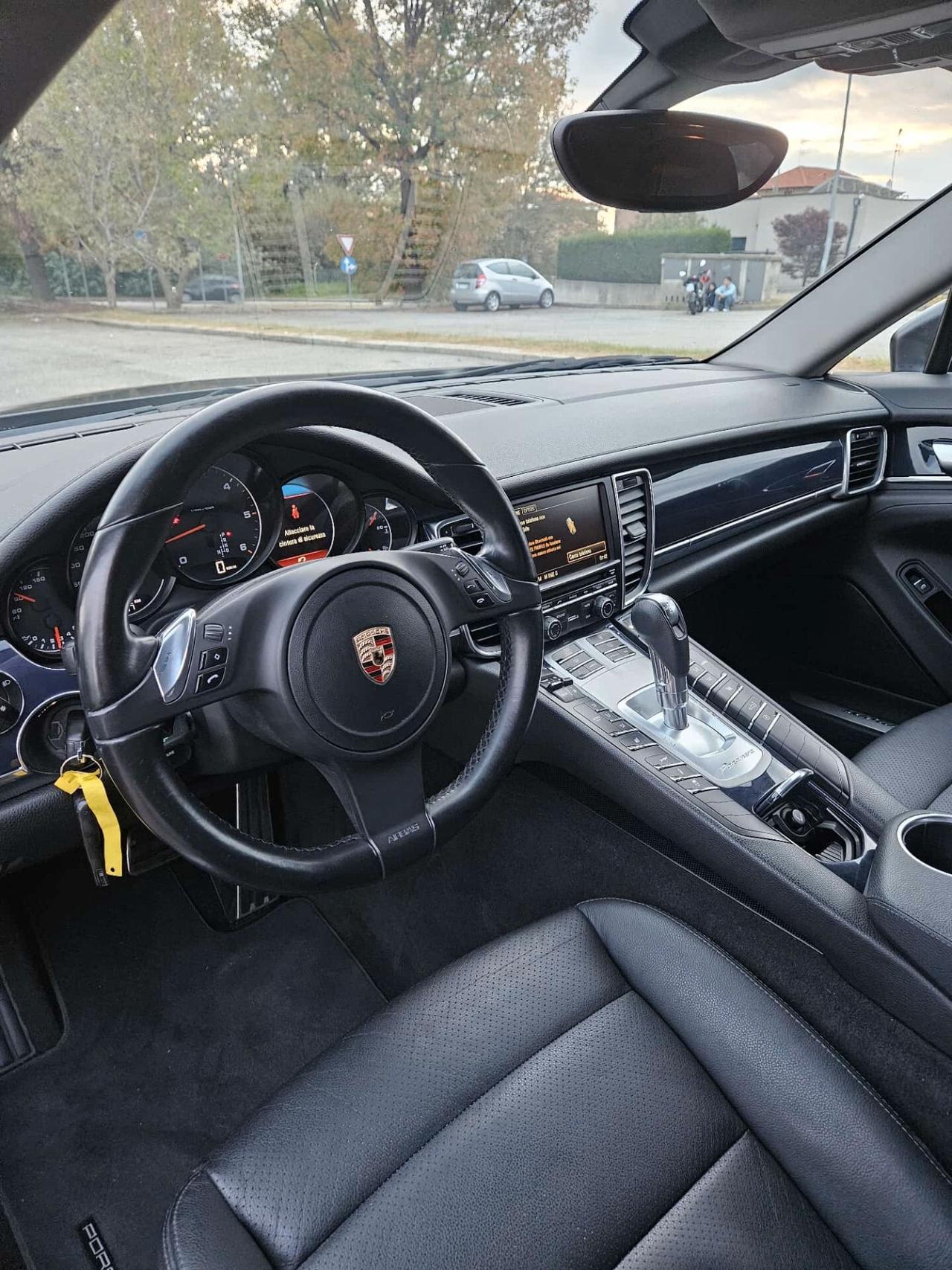 Porsche Panamera 3.0 Diesel v6