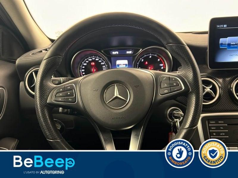 Mercedes-Benz GLA 200 D NIGHT EDITION AUTO