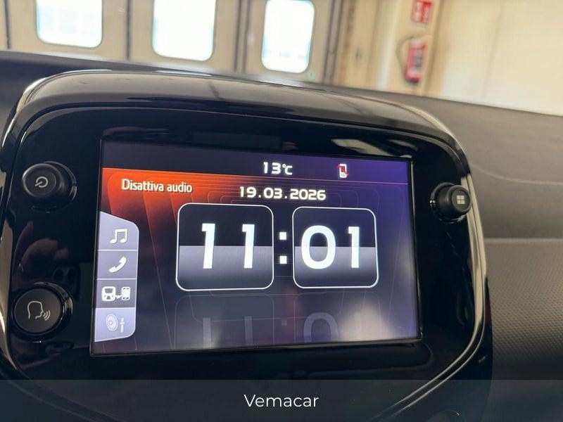 Peugeot 108 Active VTi 72cv-CAR PLAY CRUISE C C LEGA 15! OK NEOP!!SOLO KM 31900!!