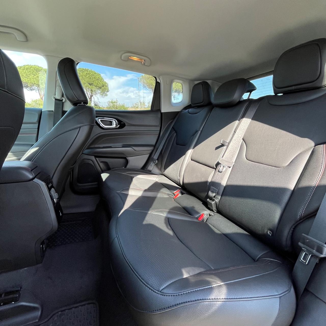 Jeep Compass 1.3 Turbo T4 240 CV PHEV AT6 4xe Trailhawk