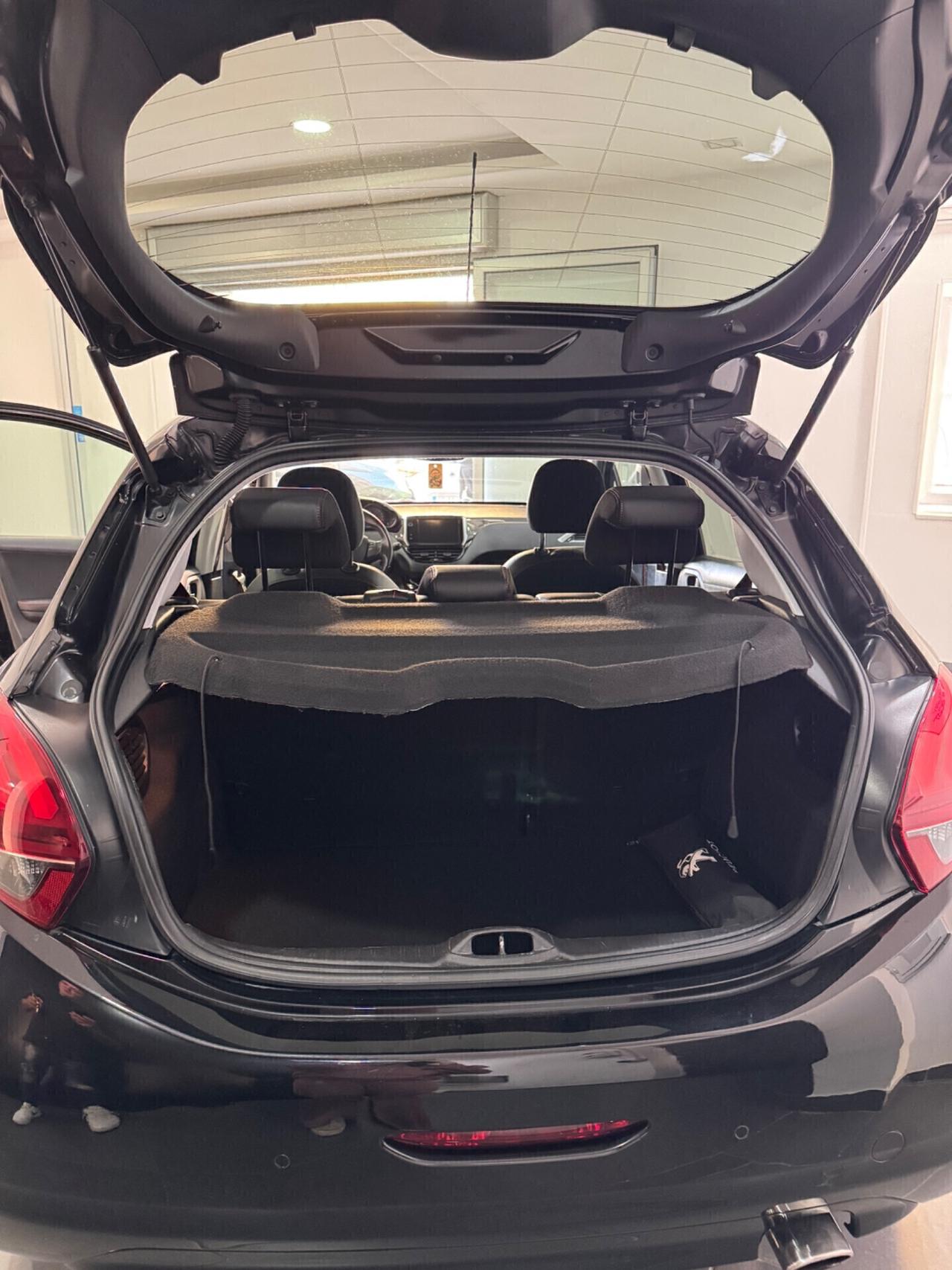 Peugeot 208 PureTech Turbo 110 S&S 5 porte GT Line