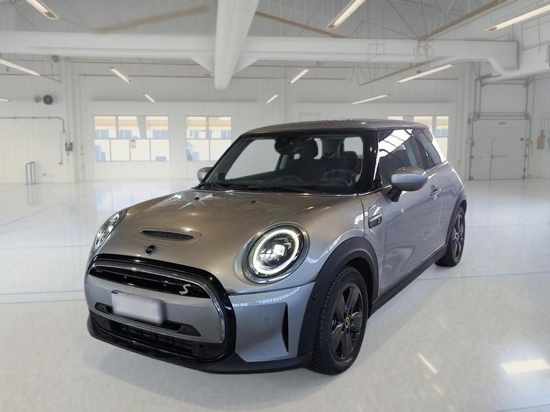 MINI COOPER SE SE ESSENTIAL AUTO 3 PORTE BERLINA