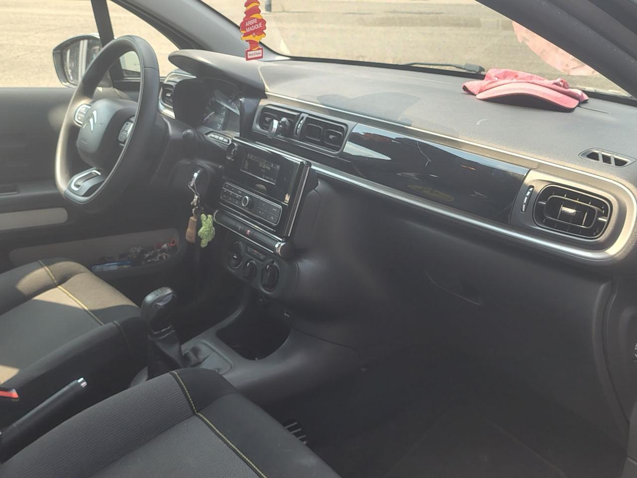 Citroen C3 1.2 83CV Shine #11437