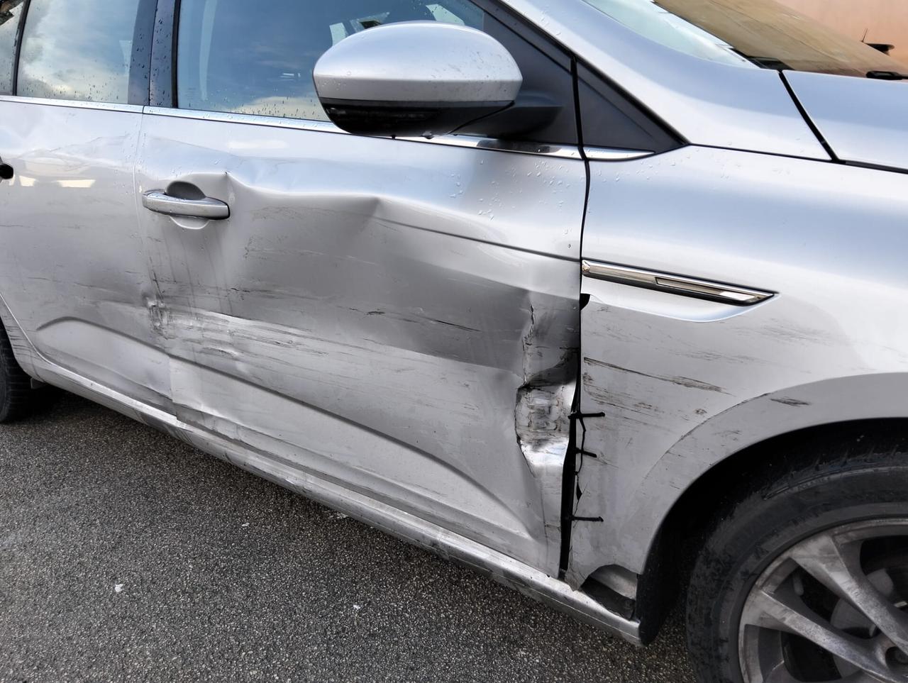 Renault Mégane dCi 110cv 2018 SINISTRATA