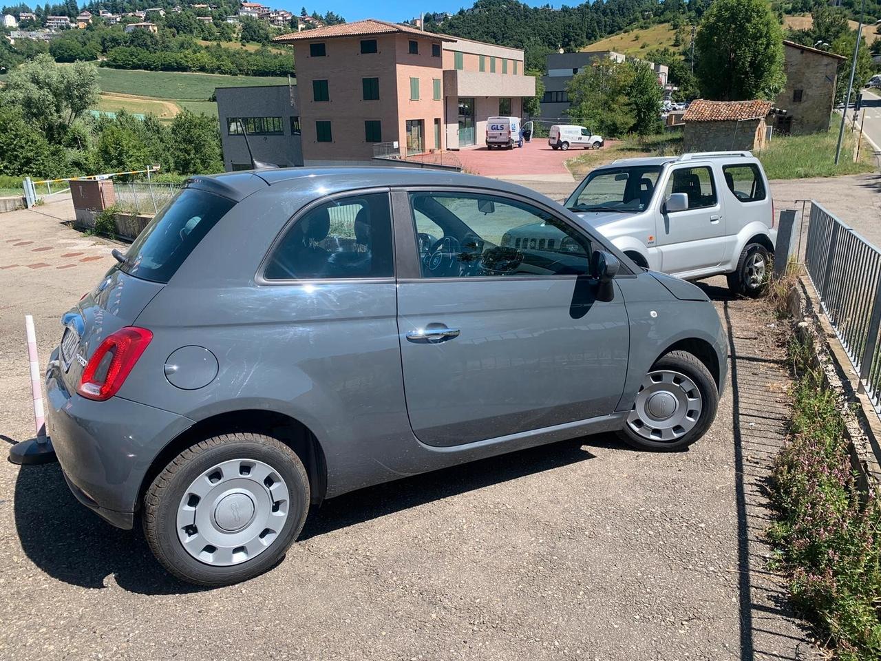 Fiat 500 neo patentati- hybrid 49800 km - in perfette condizioni