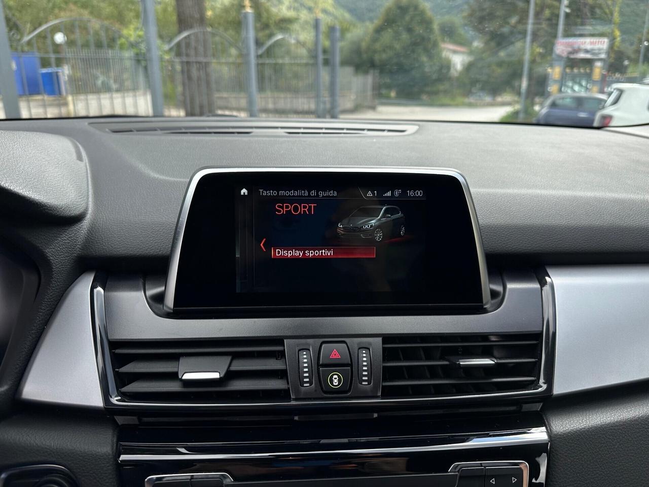 Bmw 218d Active Tourer Business