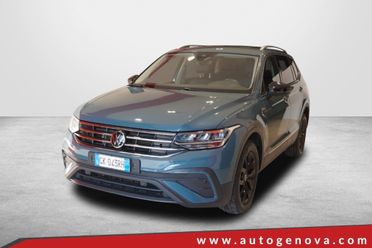 VOLKSWAGEN TIGUAN ALLSPACE 2.0 TDI 150CV DSG 4MOTION SCR LIFE ( FARI LED - DIGITAL COCKPIT - HEAD-UP DISPLAY - AMBIENT LIGHTS - CLIMA TRIZONA - ADAPTIVE CRUISE - PELLE - NAVI - APP CONNECT - PARK PILOT - TELECAMERA POST. - CERCHI 18 )