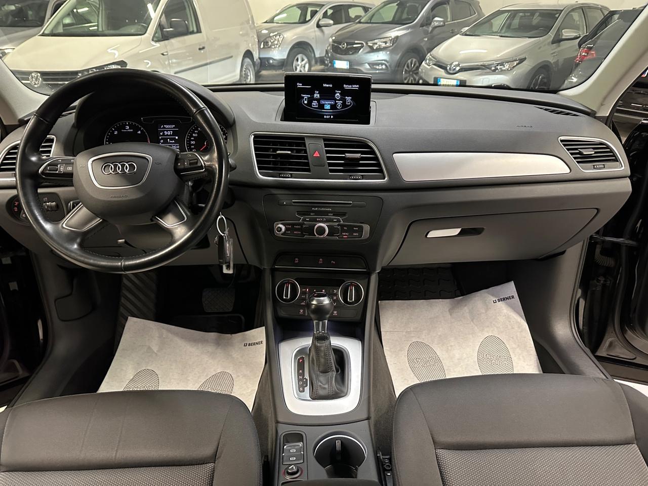 Audi Q3 2.0 TDI 120 CV S tronic Business