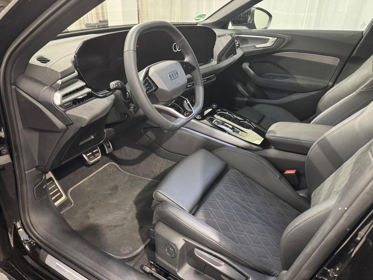 Audi A5 Avant TDI 150 kW mHEV+ S tronic quattro Line edition FULL!!