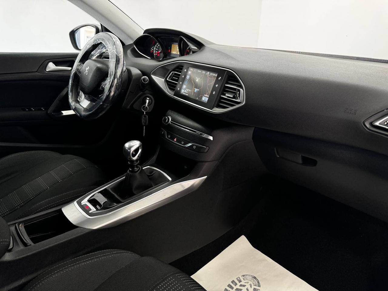 Peugeot 308 PureTech Turbo 130 S&S Allure